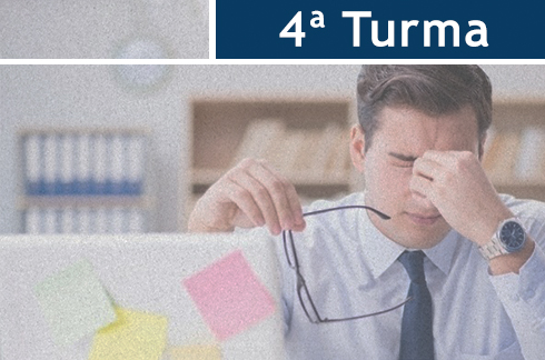 Ilustração de um homem preocupado e texto &quot;4ª Turma&quot;