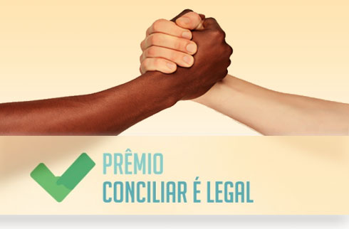 Imagem de duas mãos se cumprimentando e abaixo a inscrição &quot;Prêmio Conciliar é legal&quot;