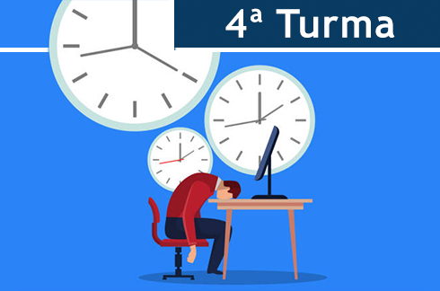Ilustração de um rapaz dormindo em cima do computador. No topo da imagem há o texto &quot;4ª Turma&quot;