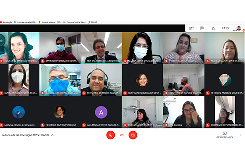 Print da sala de reunião virtual com os participantes do encontro