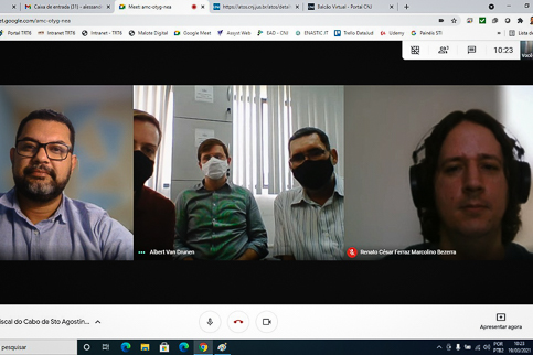 Imagem da sala de reunião virtual com os participantes