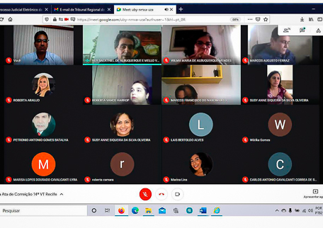 Print da sala de reunião virtual com os participantes do encontro