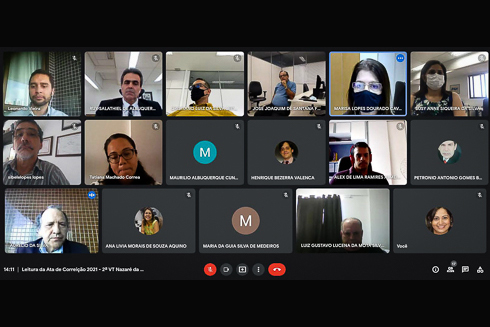 Print da sala de reunião virtual com os participantes do encontro