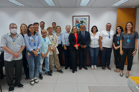 Foto da equipe da corregedoria com a da 19ª VT