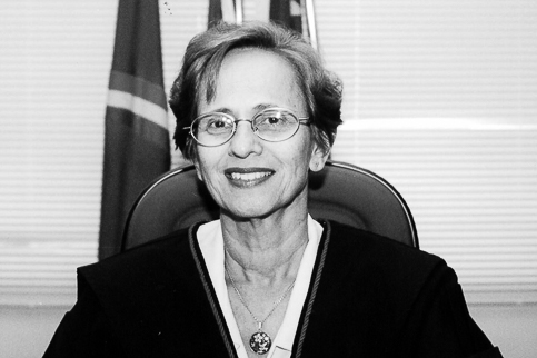 Retrato da desembargadora Ana Schuler