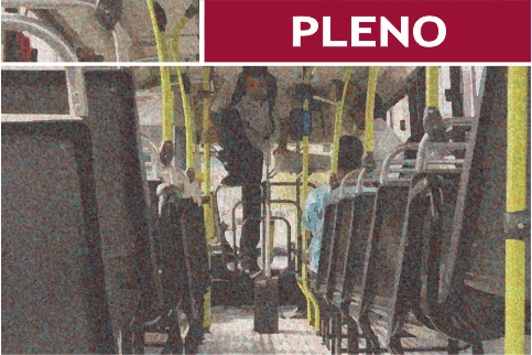Ilustração representando a parte interna de um ônibus. Contém texto &quot;Pleno&quot;