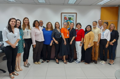 Foto da equipe da corregedoria com a da 9ª VT