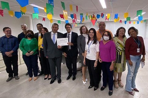 Foto das equipes da 1ª VT de Igarassu e da Corregedoria