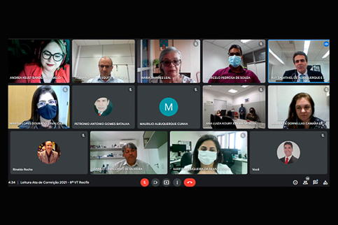 Print da sala de reunião virtual com os participantes do encontro
