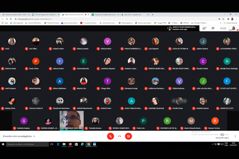 Imagem da sala de reunião virtual com os participantes