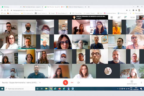 Print da sala de reunião virtual com os participantes do encontro