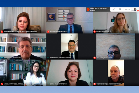 Sala de reunião virtual com os participantes do encontro