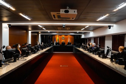 foto da sala de sessões do Pleno