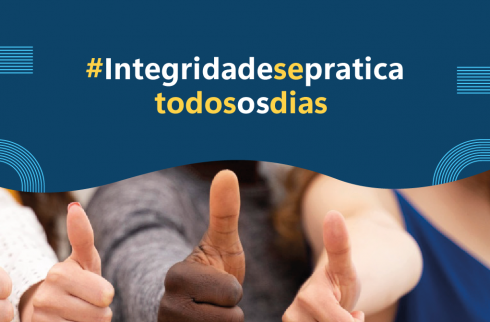 Banner com a frase #Integridadesepraticatodososdias e três mãos com o polegar levantado.