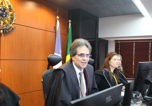 fotografia do presidente Ruy Satathiel