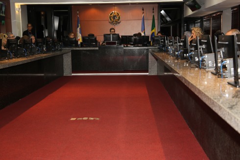 foto da sala de sessões do Pleno