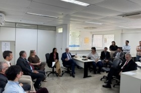 Foto do momento de correição com as equipes da Corregedoria do TRT-6 e de Goiana