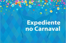 Card azul, com confetes carnavalescos coloridos e o texto 'expediente no Carnaval'