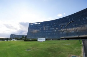 Fotografia da sede do TST, em Brasília