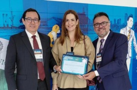 Foto dos representantes do TRT-6 no recebimento do Ranking Nacional da Transparência