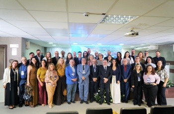 Foto de participantes do 47º ColeOuv